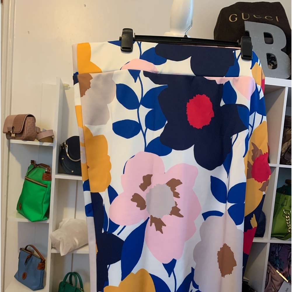 NWT floral skirt